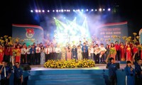 Actividades en saludo a los 83 años de Unión Juvenil Comunista de Vietnam