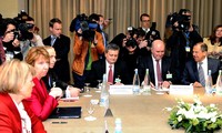 Conferencia de cuatro partes acuerda medidas para sacar a Ucrania de la crisis