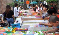 Día Nacional del Libro forja la lectura en Vietnam