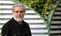 Abdullah encabeza elecciones presidenciales en Afganistán