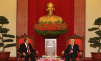 Secretario general del Partido de Trabajo de México visita Vietnam