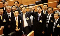 Senado de Tailandia elige a nuevo presidente