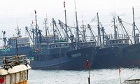 Barcos pesqueros de China penetran en aguas surcoreanas