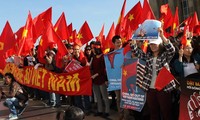 Apoyo masivo de compatriotas en ultramar y amigos internacionales a Vietnam
