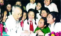 Melodías en honor al Líder revolucionario vietnamita