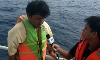 Reporteros extranjeros comprueban la realidad en el Mar Oriental
