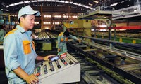 Vietnam sigue con apoyo a la recuperación productiva y comercial de empresas 