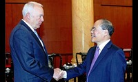Estados Unidos apoya postura de Vietnam sobre el Mar Oriental 