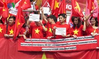 Vietnamitas en Rusia respaldan políticas gubernamentales en solución a disputas en el Mar Oriental