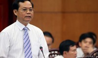 Continúan en el Parlamento vietnamita interpelaciones a miembros del gobierno