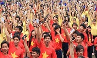 Lanzan campaña “Millones de corazones hacia el mar y las islas vietnamitas”