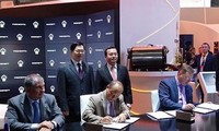 Vietnam y Rusia firman acuerdo de exploración petrolera 