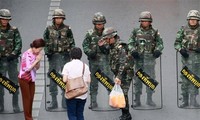 Tailandeses apoyan la Junta militar