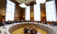 Grupo P5 +1 e Irán reanudan negociaciones en cautela