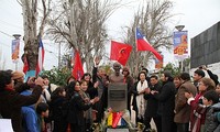 Chile honra al Presidente Ho Chi Minh