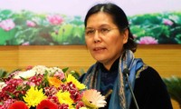 Mujeres vietnamitas abogan por luchar contra la infracción china por vía pacífica