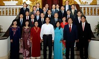 Política exterior de Vietnam fomenta confianza de comunidad internacional 