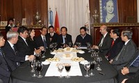 Ciudad Ho Chi Minh busca oportunidades de cooperación en Argentina