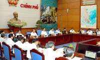 Gobierno vietnamita analiza metas de desarrollo socioeconómico