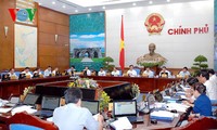 Mantiene el gobierno vietnamita metas de desarrollo socioeconómico pese a dificultades