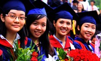 Vietnam por otorgar autonomía a universidades públicas