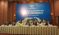 APEC acuerda intensificar calidad de recursos humanos