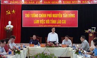 Premier vietnamita da orientaciones de desarrollo económico a Lao Cai