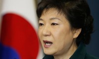 Urge presidenta surcoreana solución para programa nuclear de Corea del Norte