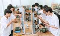 Mayores oportunidades laborales para juventud vietnamita