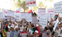 Diputados libios piden un alto el fuego en todo el país 