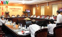 Parlamento vietnamita discute proyecto de enmiendas a la ley de Presupuesto 