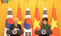Dirigentes de Vietnam y Corea del Sur satisfechos por desarrollo de relaciones bilaterales