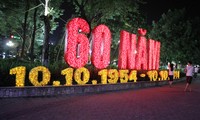 Celebran liberación de Hanoi y honran a sus ciudadanos más sobresalientes