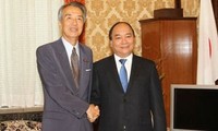 Dirigente vietnamita se reúne con líderes del Parlamento de Japón
