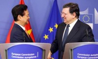 Primer ministro vietnamita en Comisión Europea
