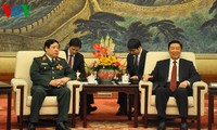 Vietnam y China acuerdan aumentar confianza política mutua y cooperación militar