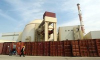 Firman Rusia e Irán acuerdo  de desarrollo nuclear  
