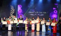 Celebran el Día Nacional del Maestro de Vietnam