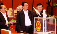 Enaltecen eficacia de la votación de confianza en el Parlamento vietnamita