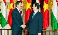 Vietnam y Hungría refuerzan relaciones de cooperación 