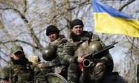 Ucrania planea aumentar presupuesto militar en 2015