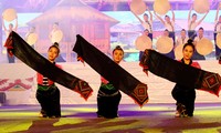 Clausurado primer Festival Cultural de la Minoría Étnica Thai 2014