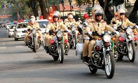 Fuerzas de seguridad pública de Vietnam dispuestas a garantizar un Tet 2015 en alegría