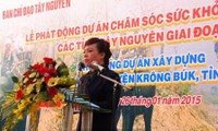 Por mejor atención médica en meseta de Vietnam
