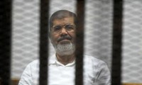 Egipto: juicio al destituido presidente Mursi por “espionaje” en beneficio de Qatar