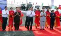 Asiste dirigente vietnamita a la inauguración de puentes en Ca Mau