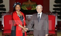 Recibe líder partidista vietnamita a delegación parlamentaria de Sudáfrica