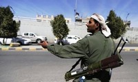 Rebeldes hutíes de Yemen ocupan el Palacio Presidencial en Adén