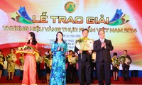 Otorgan premio “Marca de Oro de alimentarios vietnamitas 2014”