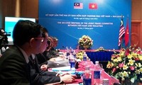 Empeñados Vietnam y Malasia en impulsar cooperación comercial